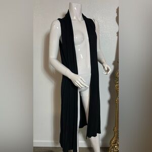 Elegant Black Sleeveless Duster Vest
